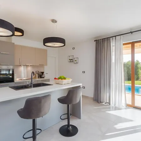 Vatovac By Interhome Tar-Vabriga