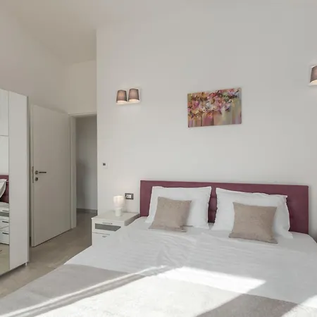 Vatovac By Interhome Holiday home *