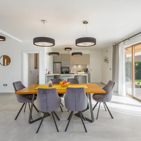 Vatovac By Interhome