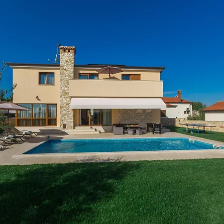 Nyaraló Vatovac By Interhome *